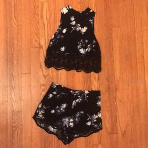 Two Piece Set